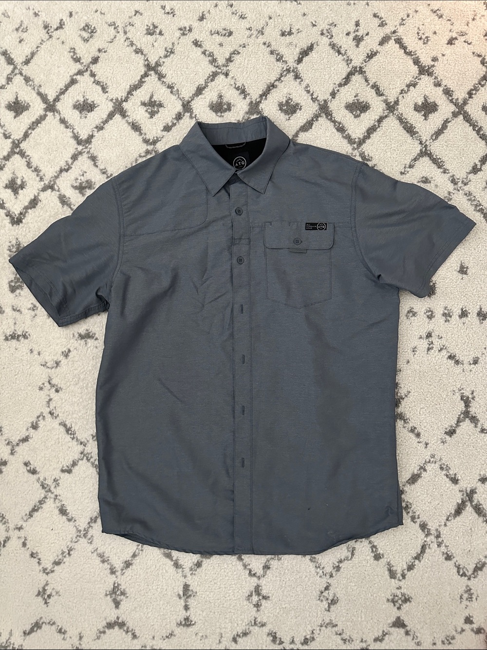 Wrangler Men's All Terrain Gear Short-Sleeve Button-Down Shirt - Gray